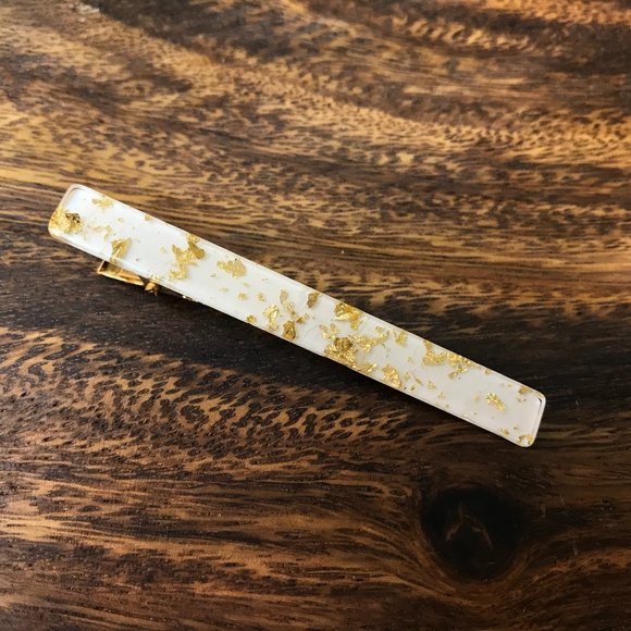 White Gold Flake Acetate Alligator Clip R - Picture 1 of 3
